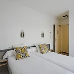 Les Mimosas 호텔 2*