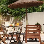 Les Mimosas 아르젤레쉬르메르