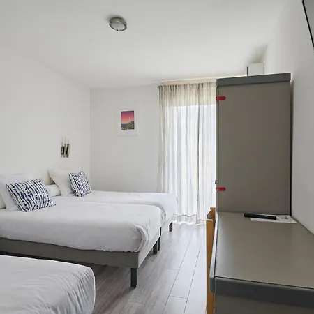 Les Mimosas Hotel