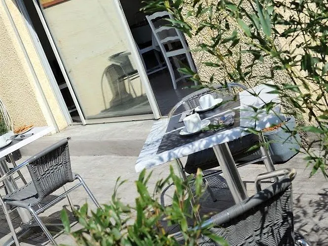 Hotel Les Mimosas 2*