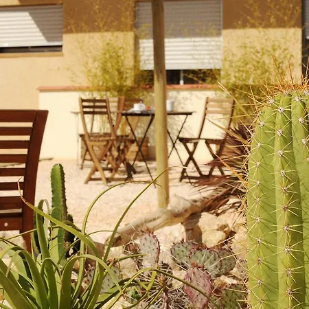 Hotel Les Mimosas 2*