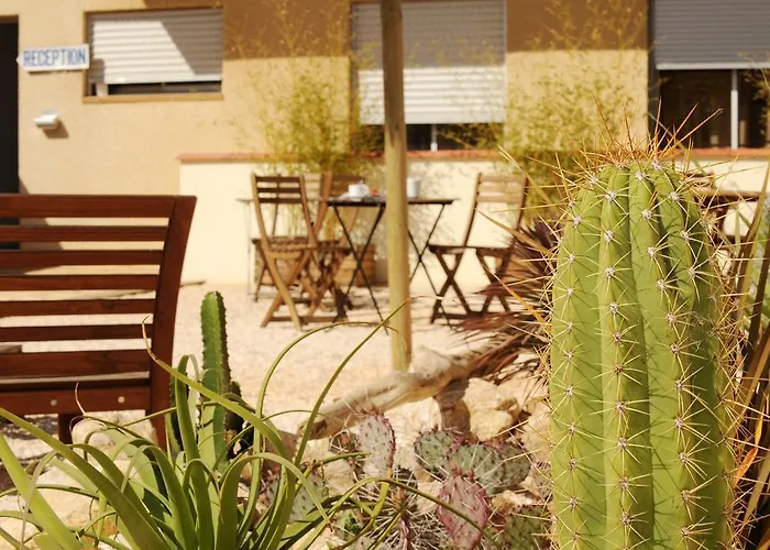 Ξενοδοχείο Les Mimosas 2*